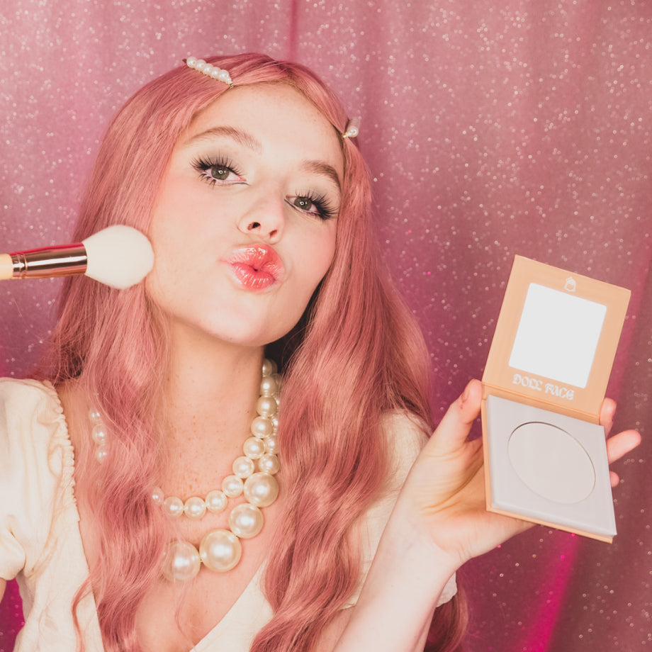 MIYO Doll Face Satin Powder  NO. 01 Miyo