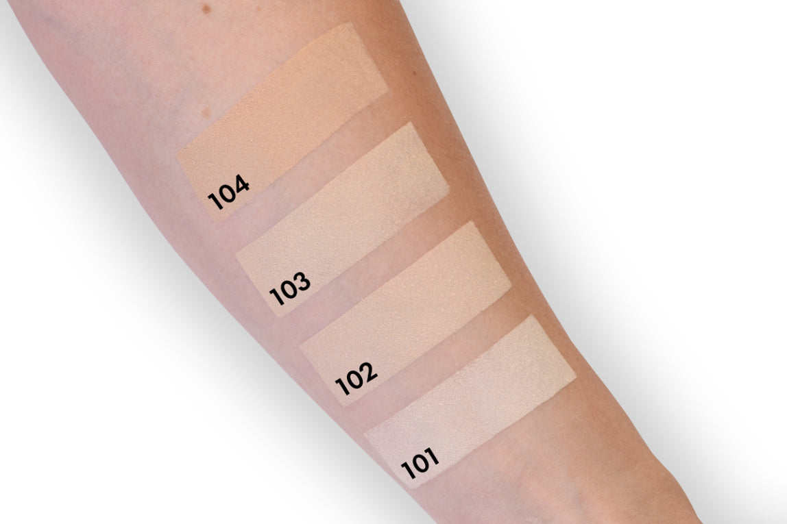 pierre rene COMPACT POWDER SPF 25  (No. 104) Pierre Rene