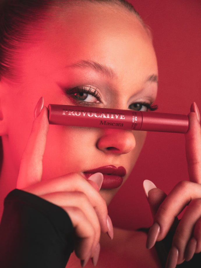 PROVOCATIVE MASCARA Pierre Rene